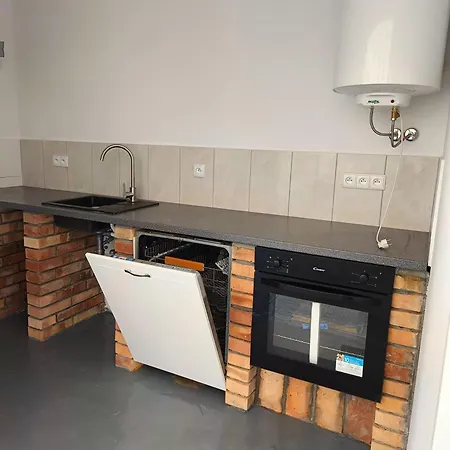 Dolina Krolow Glamping Pole Namiotowe Campsite *